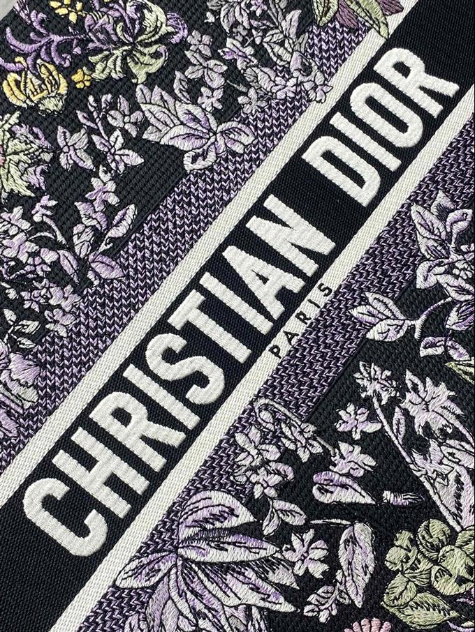 2025228Y500P212153259