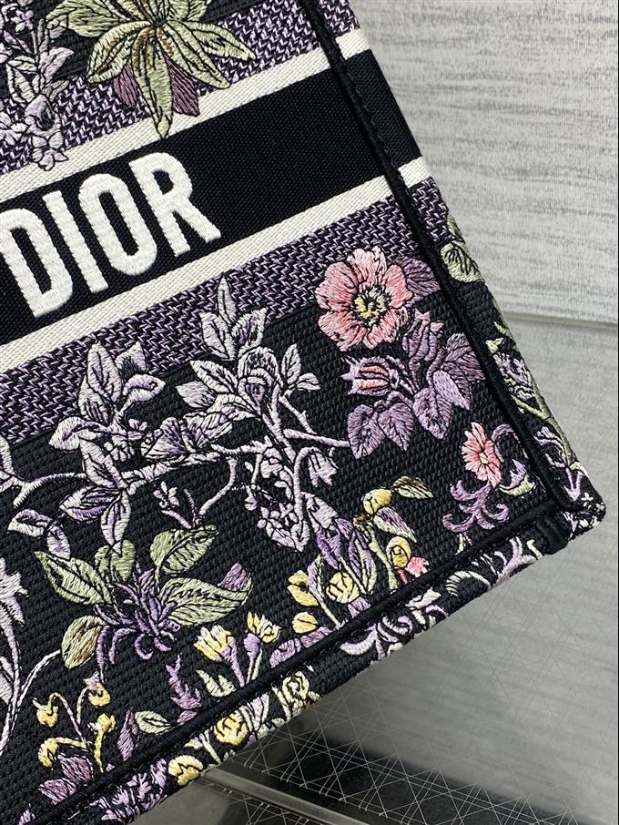 2025228Y500P212153274