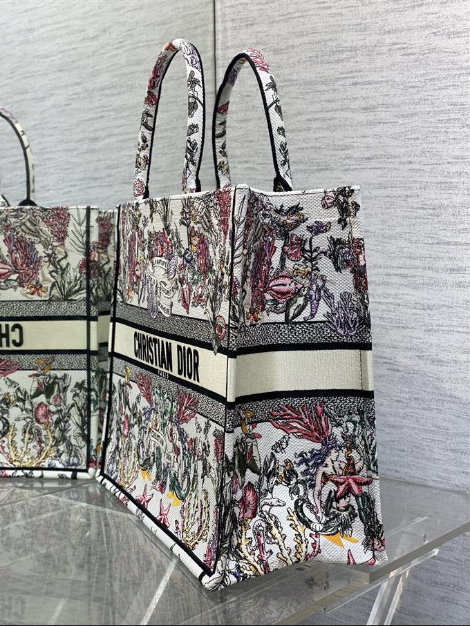 2025228Y550P212155890