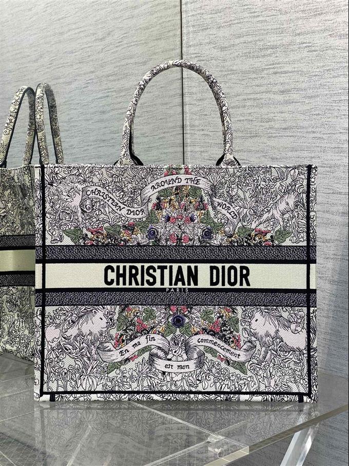 2025228Y550P212156379