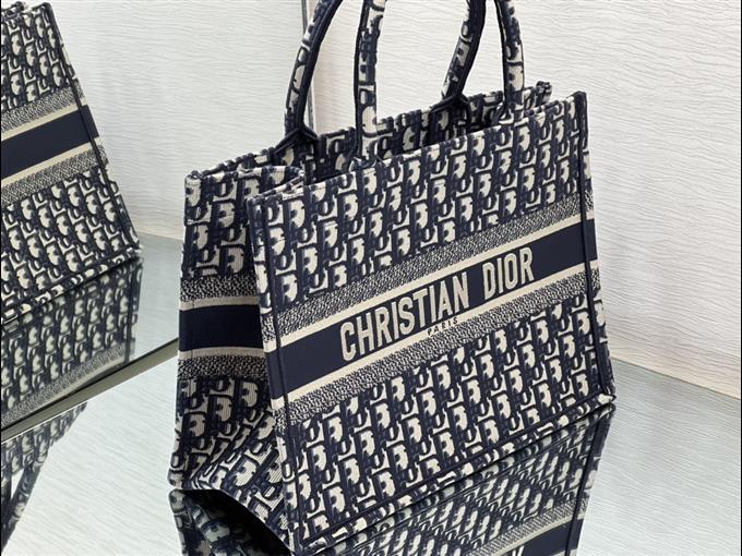 2025228Y580P203754656