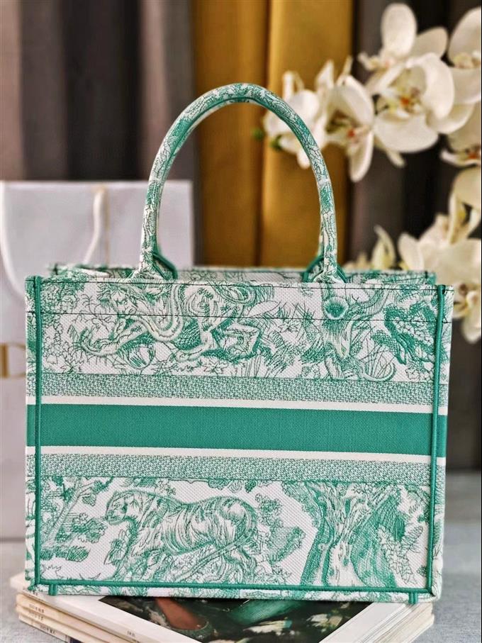 2025228Y580P203813245