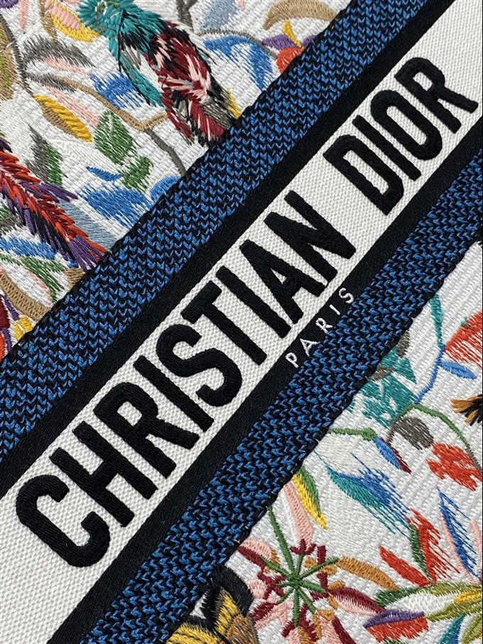 2025228Y580P20381357