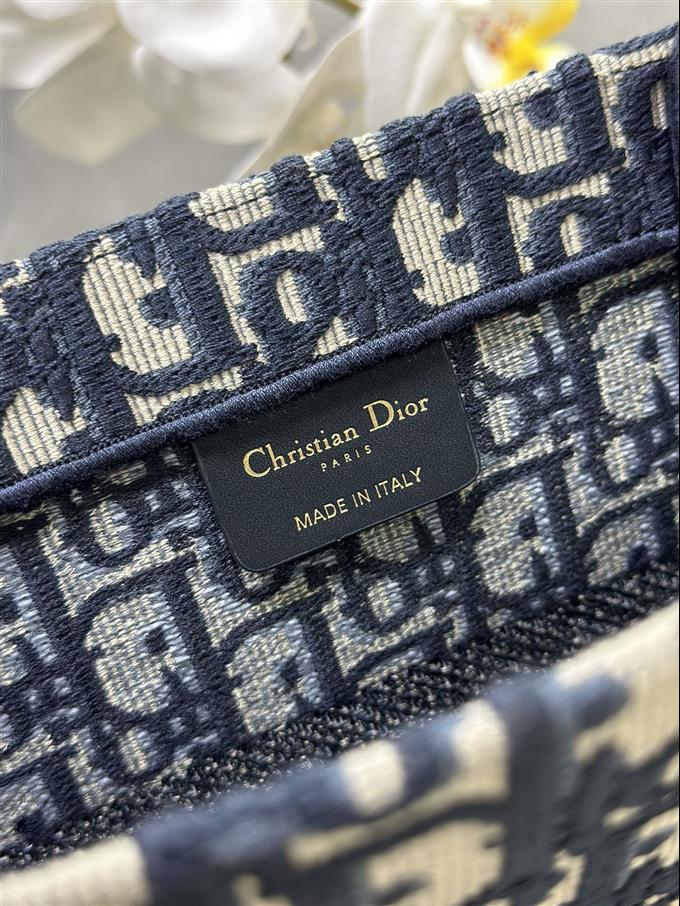 2025228Y580P203813874