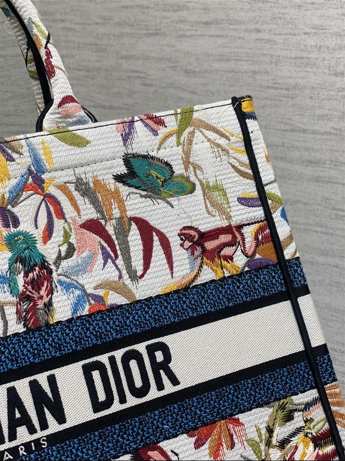 2025228Y600P203822843