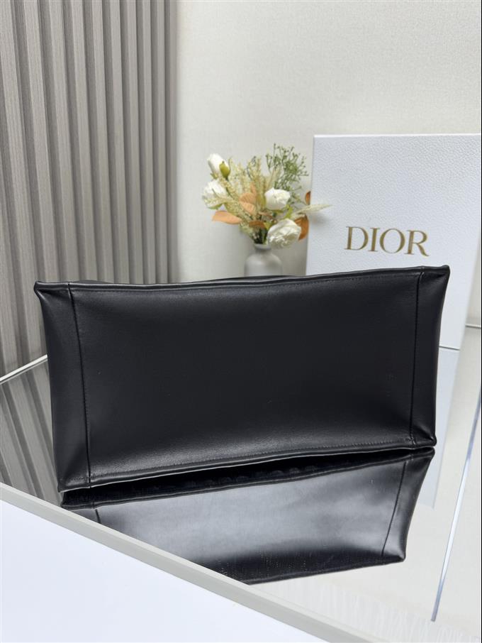 2025228Y800P203830693