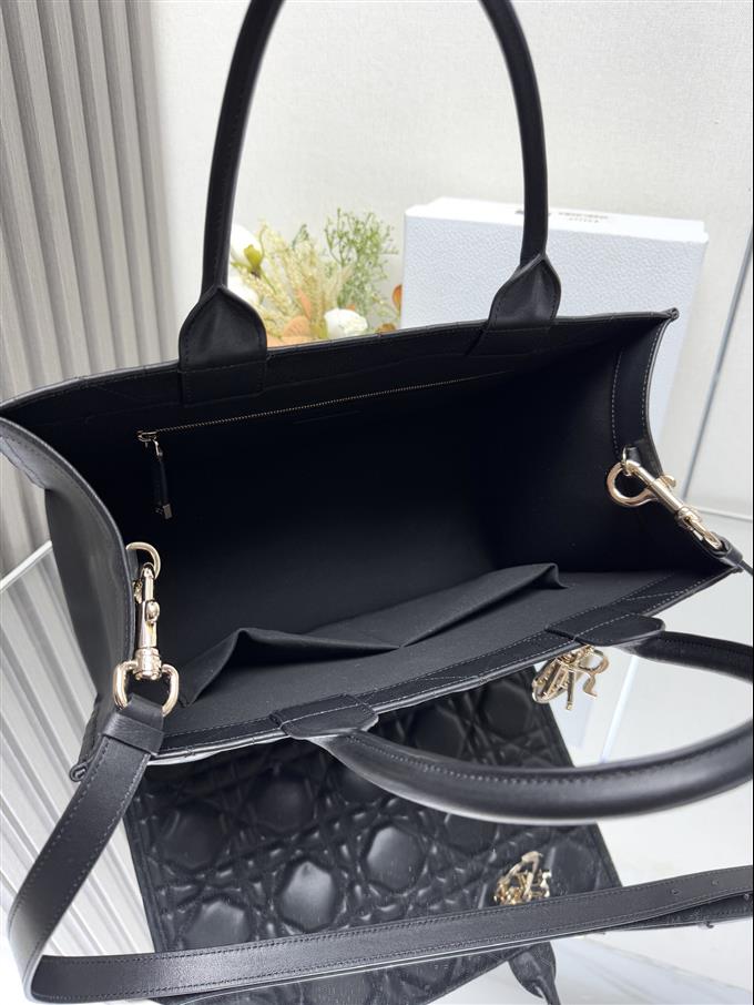 2025228Y800P203830757