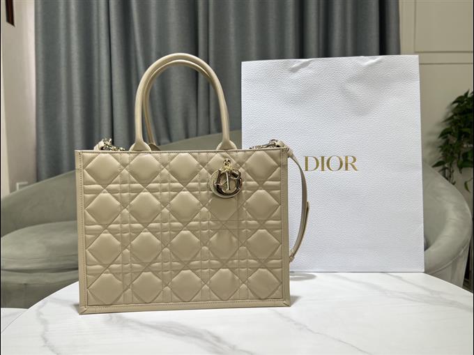 2025228Y800P203830772