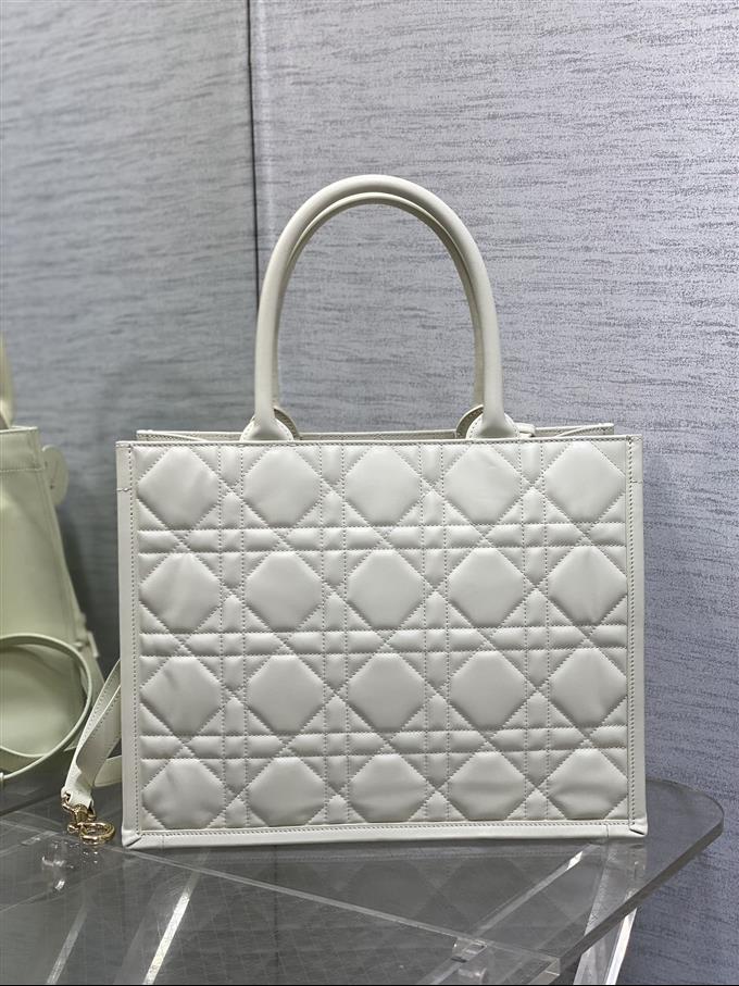 2025228Y800P212148573