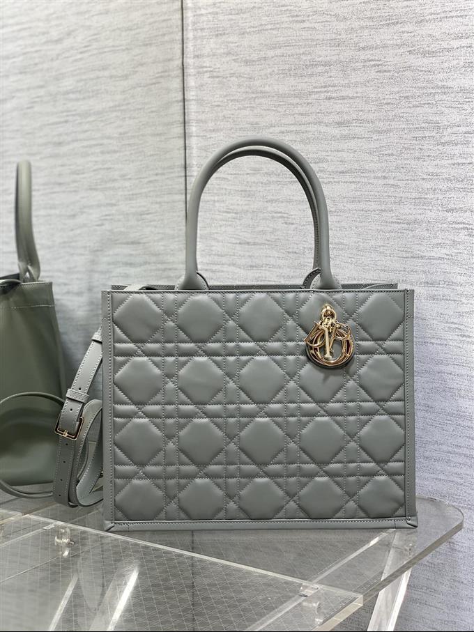 2025228Y800P212148809