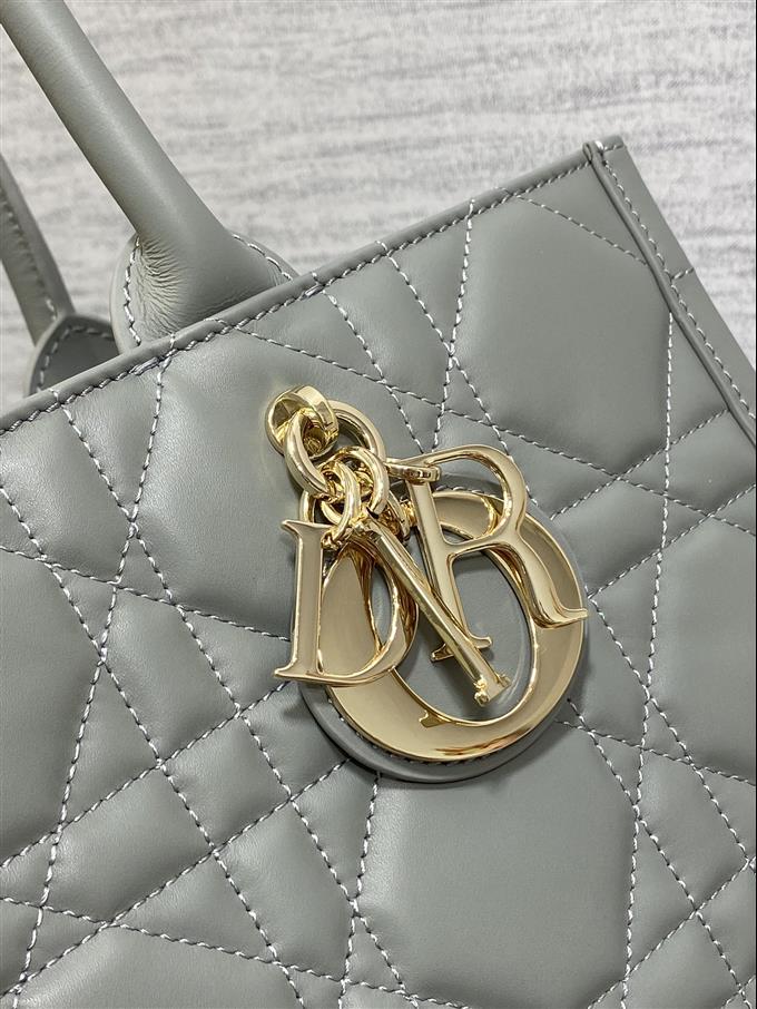 2025228Y800P212148825