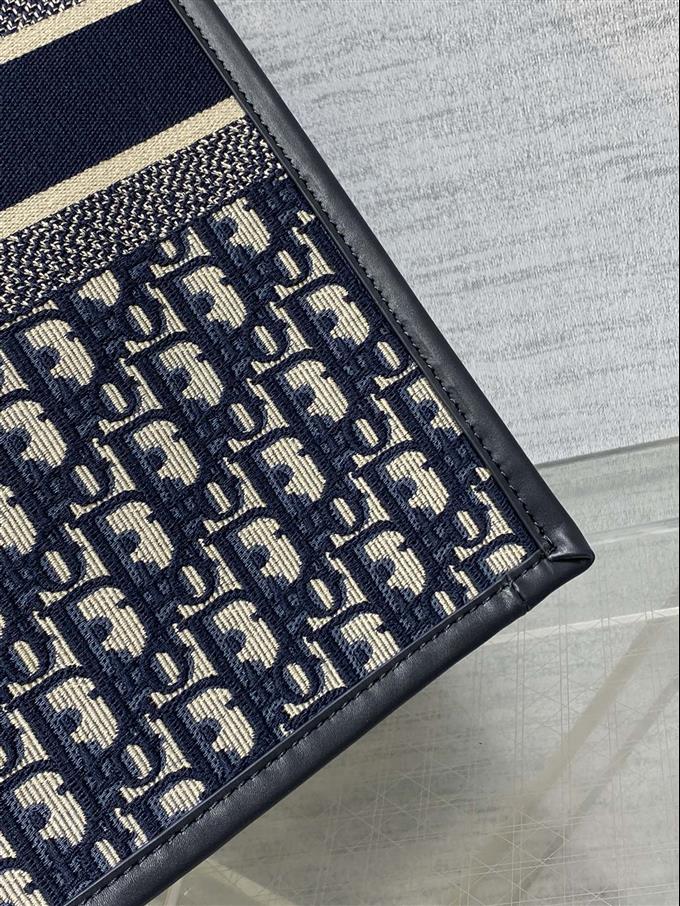 2025228Y800P21214915