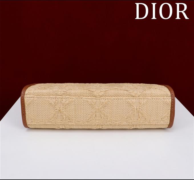 2025228Y500P20533121