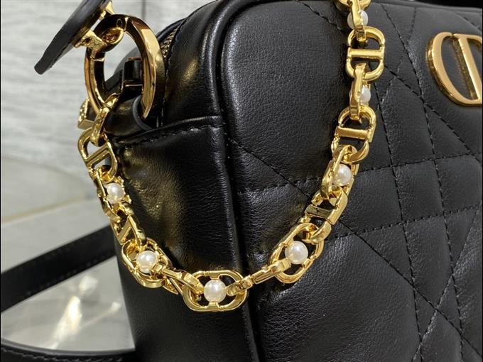 2025228Y550P20533983