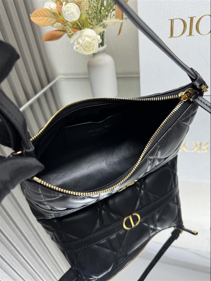 2025228Y580P20535720