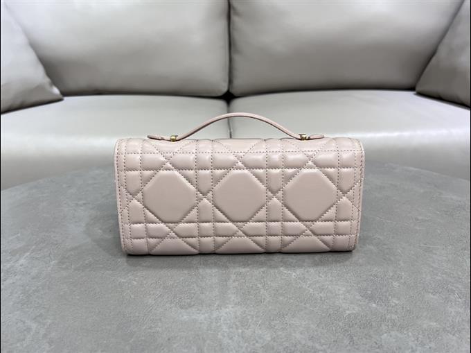 2025228Y580P20535891