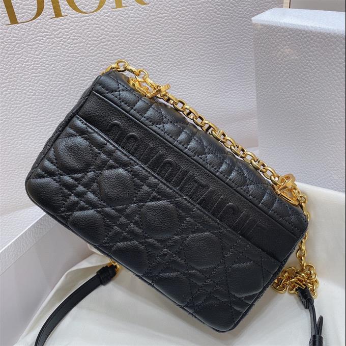 2025228Y600P20536868