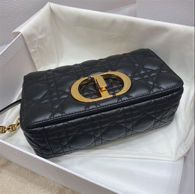 2025228Y600P20536931