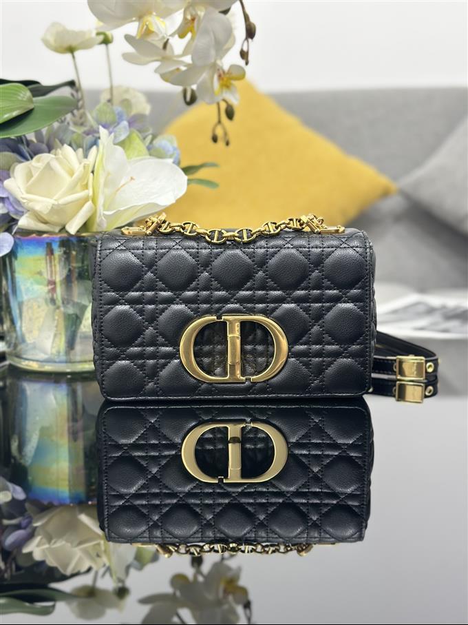 2025228Y650P20537419