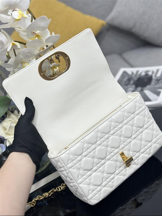 2025228Y650P20538943