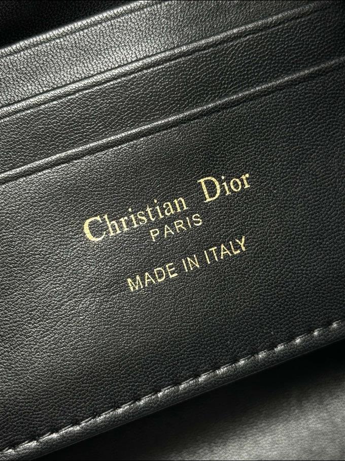 2025228Y650P20539369