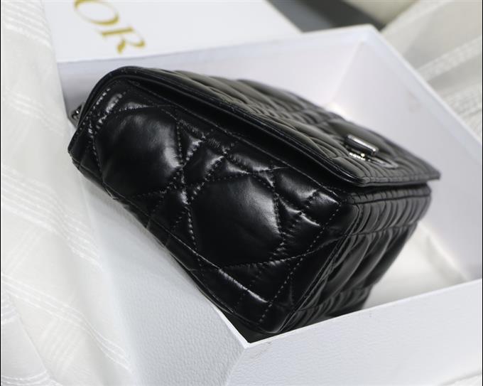 2025228Y750P20538499