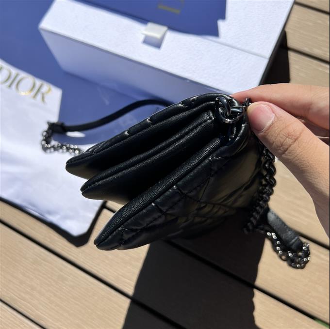 2025228Y880P20531292