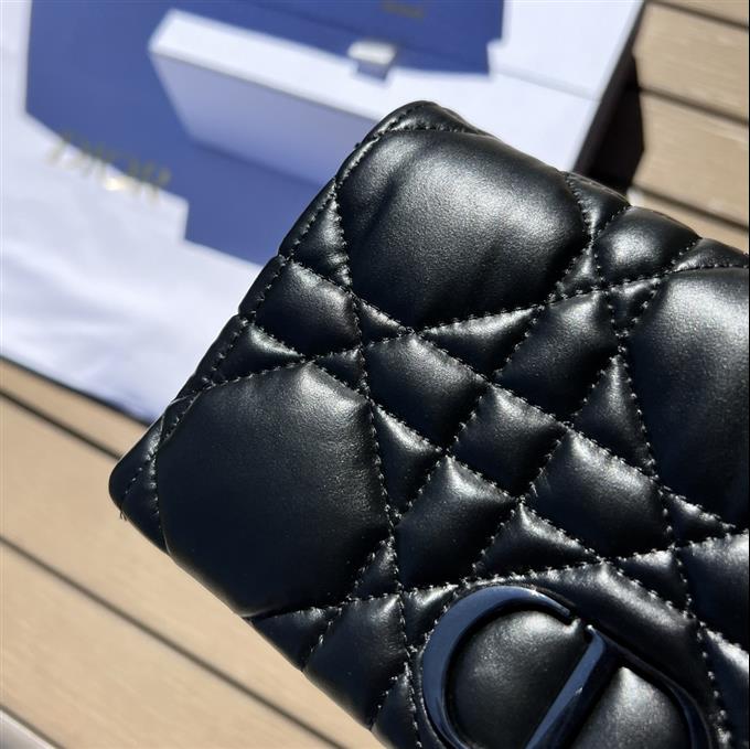 2025228Y880P20531308