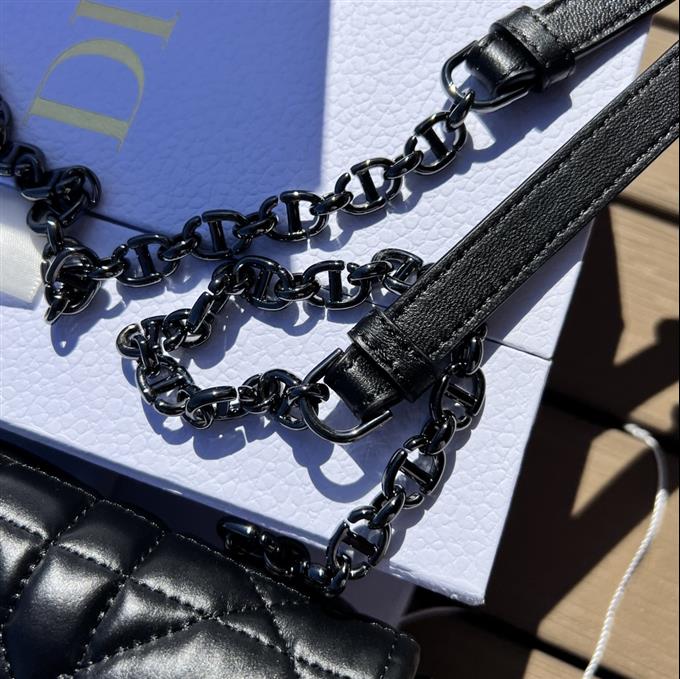 2025228Y880P20531370