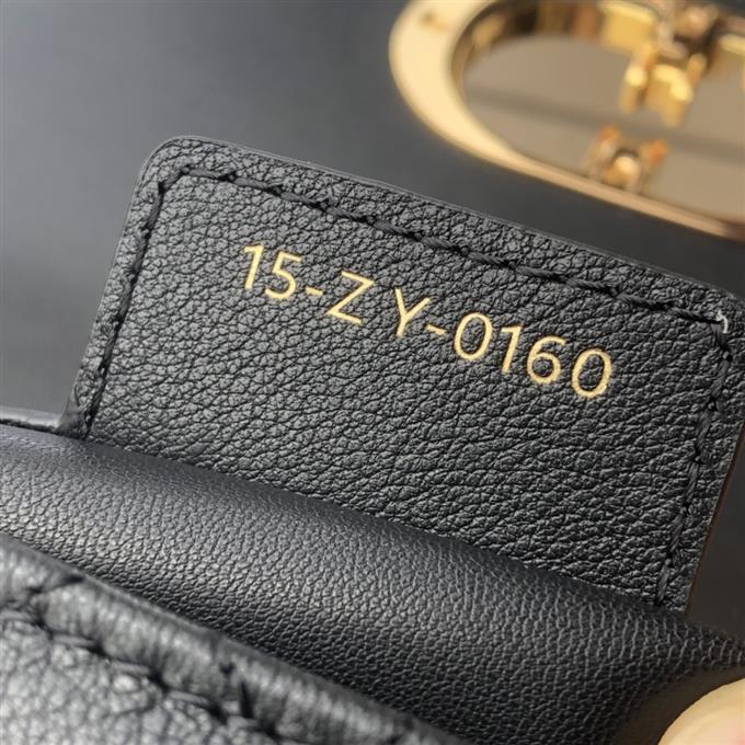 2025228Y900P20531789