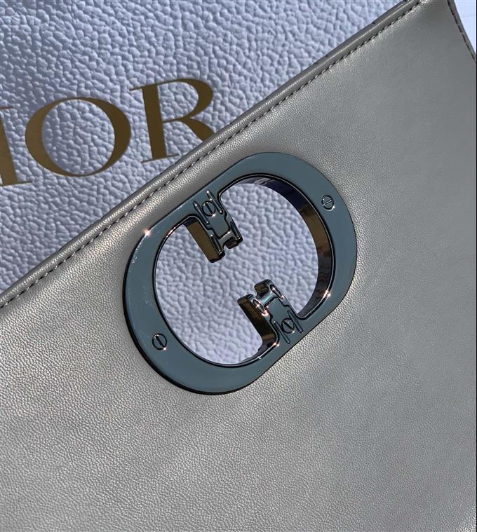 2025228Y950P20532194