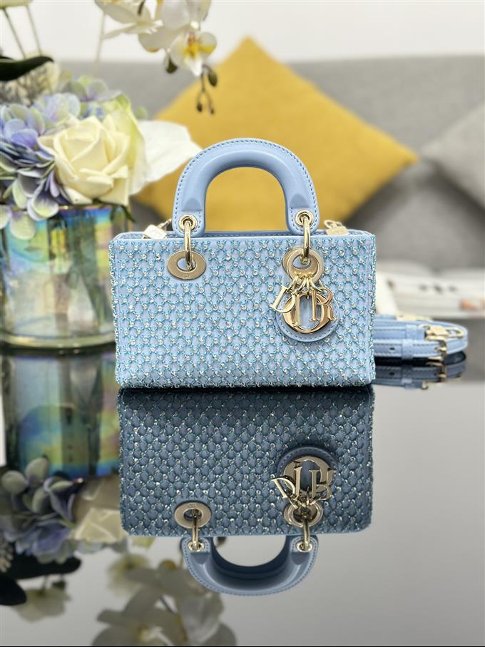 2025228Y1280P204518167