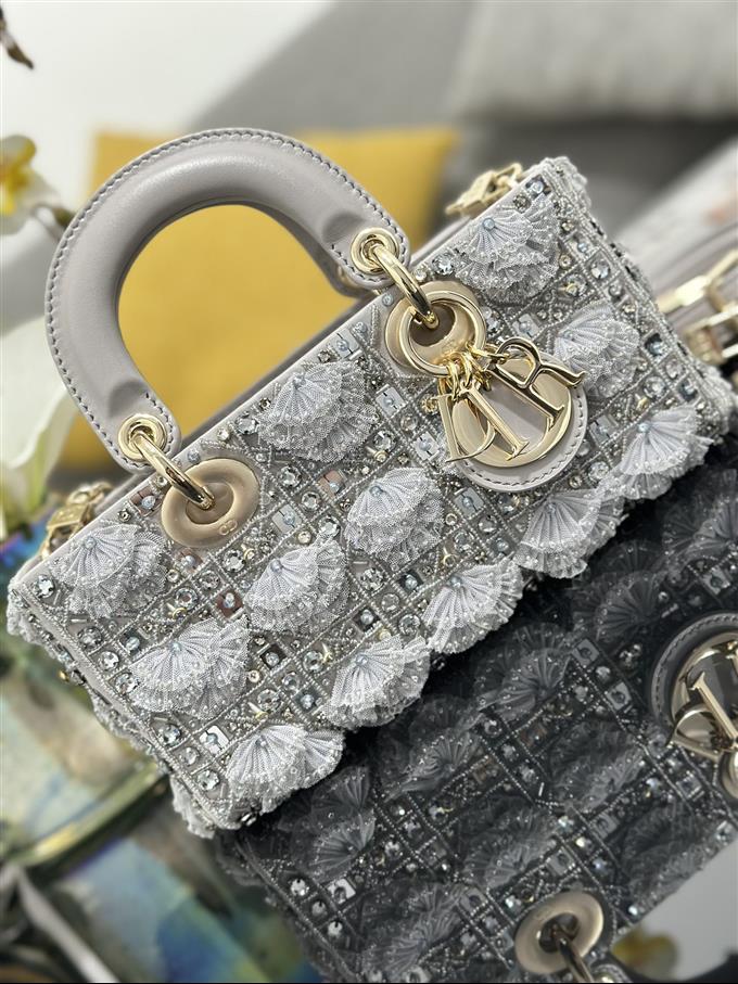 2025228Y1480P20459363