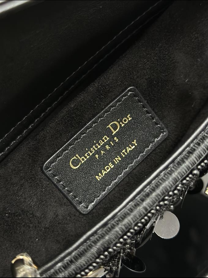 2025228Y1650P204518999