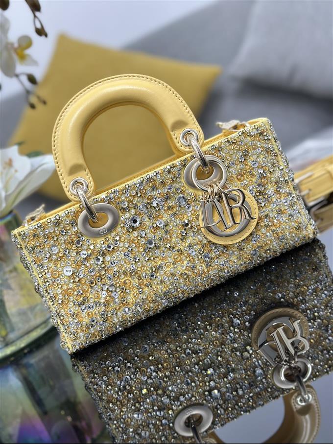 2025228Y1660P204519221