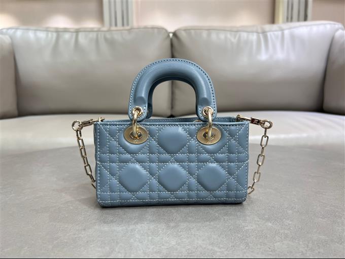 2025228Y600P204510574