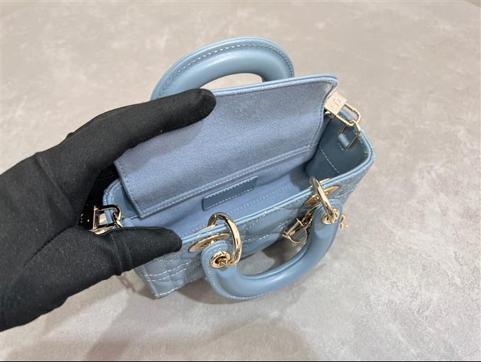 2025228Y600P204510606