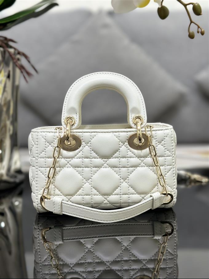 2025228Y600P20459927