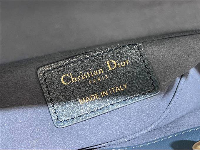 2025228Y620P20451149