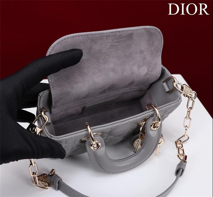 2025228Y650P204349980