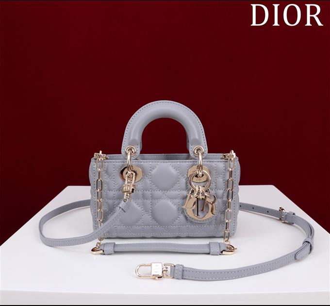 2025228Y650P204350729