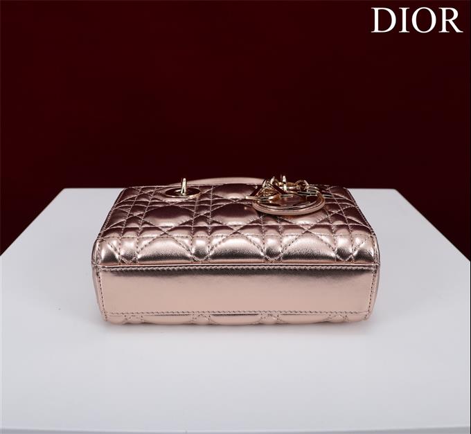 2025228Y650P204350915