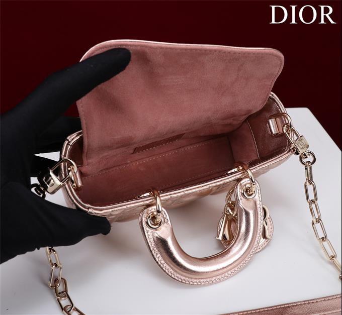 2025228Y650P204350962