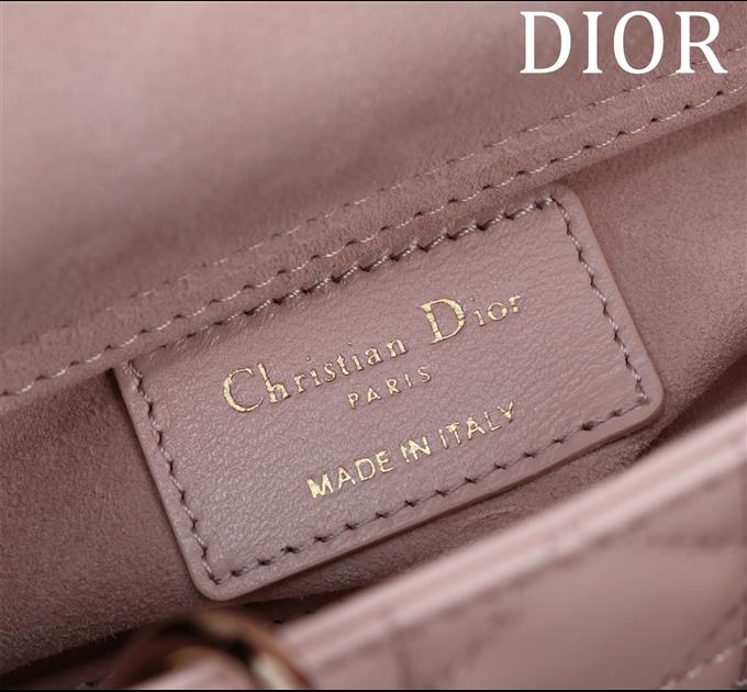 2025228Y650P204351812