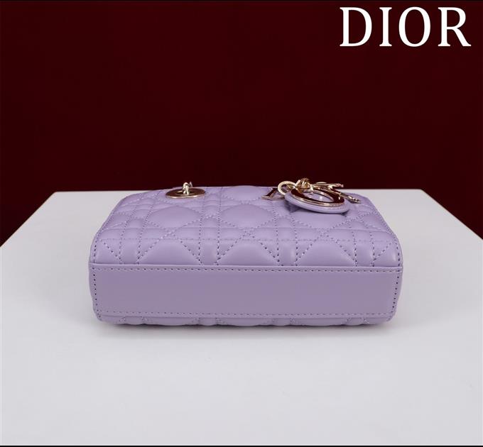 2025228Y650P204351890