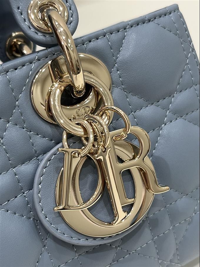 2025228Y680P215711534