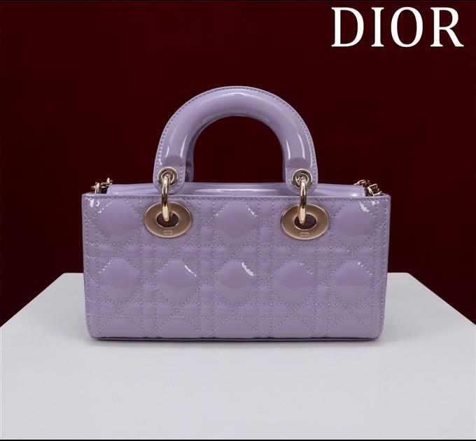 2025228Y700P204355995