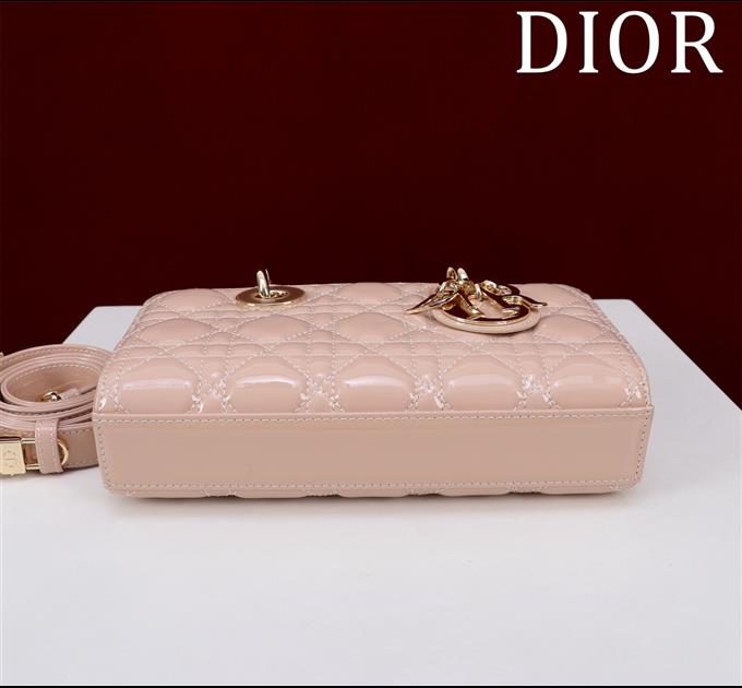 2025228Y700P204356293