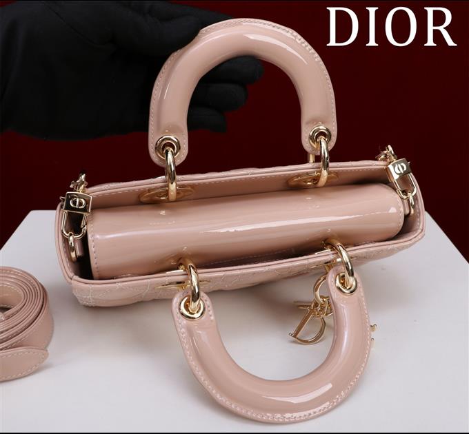 2025228Y700P204356309