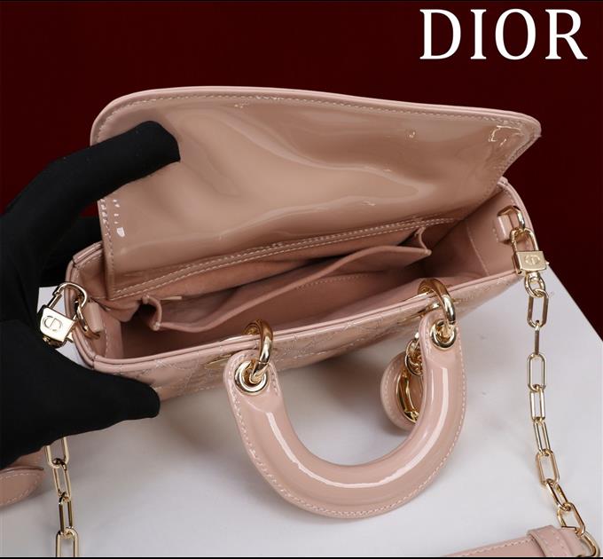 2025228Y700P204356325